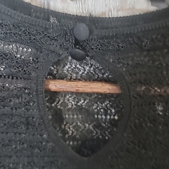 Zara Knit Black Italian Lace Crochet Ruffle Long-sleeved Top - Picture 3 of 14